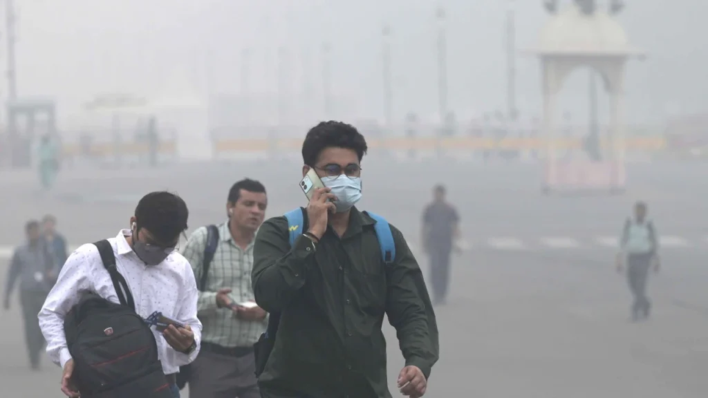 Residents wear masks as Delhi air quality turns severe